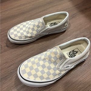 checkered vans
